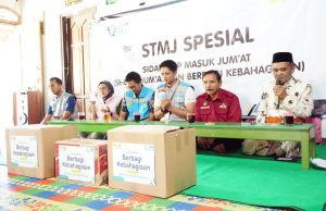 Aksi Peduli Sosial dan Lingkungan: YBM dan Srikandi PLN Berikan Bantuan Sembako dan Bibit Pohon untuk LKSA As Salam Sooko dalam Program STMJ Spesial