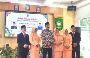 Katenan, S.Pd, M.M.Pd Kepala SMKN 1 Badegan Siap Jumping Raih Prestasi