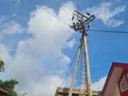 PLN Gerak Cepat Tangani Tiang Roboh Akibat Cuaca Ekstrem dan Longsor di Ngrayun