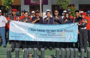 Cegah Krisis Air, Pelajar SMK PGRI 2 Ponorogo Workshop Ayo Hemat Air & Buat Biopori