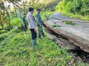 Longsor Terjang Ngebel & Sooko, Jalan Utama Ponorogo – Trenggalek Lumpuh