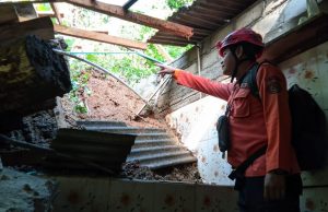 Belasan KK Terdampak Longsor Desa Jrakah, Sambit, Ponorogo