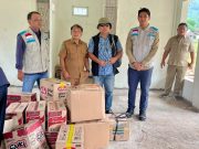 Ringankan Beban Korban Longsor, PLN UP3 Ponorogo dan YBM PLN Salurkan Bantuan di Trenggalek