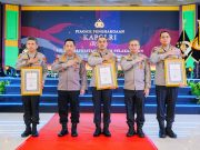 Biro SDM Polda Jatim Raih Tiga Penghargaan Bergengsi di Rakernis SDM Polri 2025