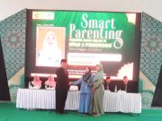 Smart Parenting MTsN 2 Ponorogo Hadirkan Motivator Nasional: Cetak Generasi Sholih, Sholihah & Berprestasi
