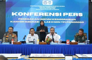 Kantor Imigrasi Ponorogo Amankan Orang Asing yang Diduga Melakukan Penyalahgunaan Izin Tinggal