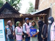 Sambut Idul Adha, YBM dan Srikandi PLN Bersama Aktivis Gerakan S3 (Sinergi Senyum Sahabat) Salurkan Puluhan Sembako untuk Kaum Duafa di Ponorogo