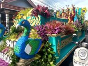 Dayang-Dayang & Kereta Merak SMAN 1 Babadan Memesona di Pawai Lintas Sejarah Ponorogo