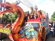 Naga Raksasa Mengarungi Samudra: SMKN 2 Ponorogo Reka Sejarah Rakai Wijaya