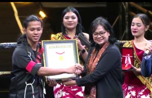 Usia 20 Tahun, Muhammad Gibran Cahyaning Pengeran Raih MURI Promotor Tinju Internasional Termuda Indonesia