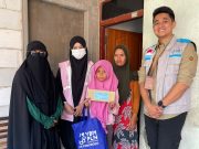 Wujud Cinta PLN Untuk Rakyat, YBM dan Srikandi PLN UP3 Ponorogo Bersama Gerakan S3 Sambangi Puluhan Anak Yatim dan Dhuafa di Hari Anak Nasional 2025