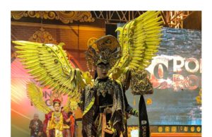 Tiga Maskot Smaga Memukau di School Fashion Carnaval
