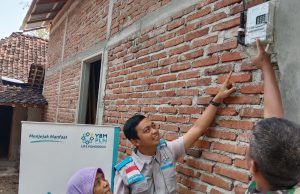 Setitik Cahaya, Sejuta Harapan — YBM PLN UP3 Ponorogo Terangi Rumah Keluarga Prasejahtera di Ponorogo