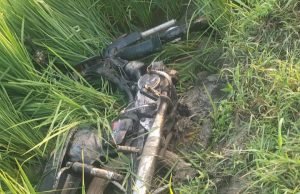 Nyungsep di Sawah Bersama Motornya, Pria Asal Bungkal Ponorogo Kritis