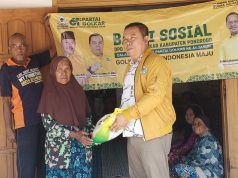 Sambut HUT Golkar ke-61, DPD Golkar Ponorogo Bagikan Sembako di Desa Ilo-ilo, Slahung