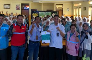 Peringati Hari Guru Nasional, PLN UP3 Ponorogo Beri Edukasi Kelistrikan dan Digitalisasi Layanan kepada Siswa SMKN 2 Ponorogo