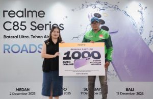 Realme Tutup Roadshow C85 Series dengan Program CSR Penyaluran 1.000 Paket Ganti Oli Gratis untuk Ojek Online