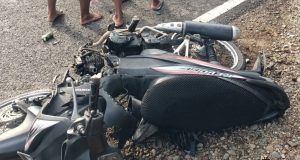 Laka Maut, Honda CB150R vs Revo di Slahung Ponorogo, Pensiunan Tewas di TKP