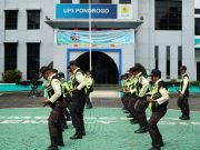 Peringati Bulan K3 Nasional, PLN UP3 Ponorogo Gelar Refreshment Satpam, Senam Pekerja Sehat, serta Simulasi Pemadam Kebakaran