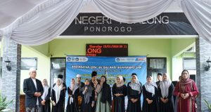 Peringatan Isra Mi’raj SMAN 1 Balong Gelar Istighotsah & Sholawat: Ustadz Sujarwo Ajak Siswa Teladani Akhlak Nabi Muhammad SAW Tingkatkan iman & taqwa, SMAN 1 Balong gelar peringatan Isra Miraj bersama Ustadz Sujarwo S.Sos.