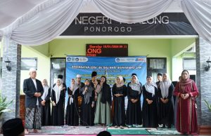 Peringatan Isra Mi’raj SMAN 1 Balong Gelar Istighotsah & Sholawat: Ustadz Sujarwo Ajak Siswa Teladani Akhlak Nabi Muhammad SAW Tingkatkan iman & taqwa, SMAN 1 Balong gelar peringatan Isra Miraj bersama Ustadz Sujarwo S.Sos.