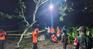 Pelajar SMP Hilang Ditemukan Meninggal di Dalam Sumur, BPBD Ponorogo Evakuasi Jenazah Secara Dramatis