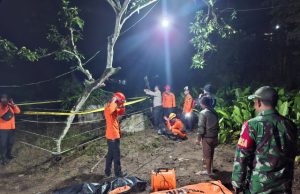 Pelajar SMP Hilang Ditemukan Meninggal di Dalam Sumur, BPBD Ponorogo Evakuasi Jenazah Secara Dramatis