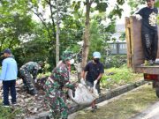 Perintah Presiden Prabowo: Kodim Ponorogo & Masyarakat Bersihkan Sampah Menumpuk