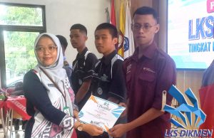 SMK PGRI 2 Ponorogo Raih 1 Emas & 2 Perak LKS Dikmen Tingkat Kabupaten Ponorogo 2026