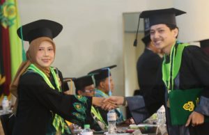 UIN Kiai Ageng Muhammad Besari Ponorogo Kukuhkan 433 Sarjana & Magister: Bekali Lulusan dengan Sertifikasi Profesi