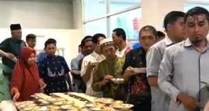 Ada Menu Berbuka Gratis (MBG) di Masjid RSU Muhammadiyah Ponorogo: Siapkan 250 Porsi