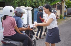 Berbagi Berkah Ramadan: ASTON Madiun Hotel Bagikan 250 Paket Takjil