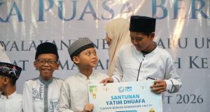 Tebar Berkah Ramadan, PLN UP3 Ponorogo Salurkan Santunan untuk Anak Yatim Dhuafa, Tukang Gali Kubur hingga Tukang Becak
