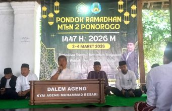 Teladani Jejak Pemimpin Bangsa, Ratusan Siswa MTsN 2 Ponorogo ‘Nyantri’ di Dalem Ageng Kiai Ageng Muhammad Besari
