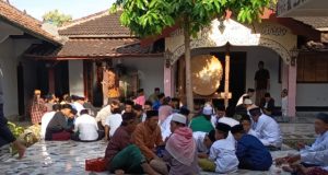 Sholat Ied Kamis Pagi, Jamaah Thariqah Syathariyah di Sukorejo Ponorogo Lebaran Lebih Awal