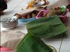 Lebaran Ketupat Jamaah Musholla Al-Ikhlas Sukorejo Ponorogo Bawa Ambeng Sarat Makna