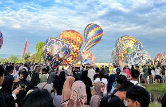 Ada ‘The Doctor’ Legenda Moto GP di Sirkuit Jurang Gandul Ponorogo: Meriahkan Reog Balloon Carnival 2026