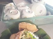 Sego Pecel “Mbah Bayan Jon” Kranggan: Pecele Pedes, Capar & Tahu Hangat Jadi Rahasia Kelezatan