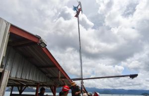 PLN UP3 Ponorogo Luncurkan “Sinar Apung”, Solusi Energi Bersih untuk Rumah Apung di Trenggalek