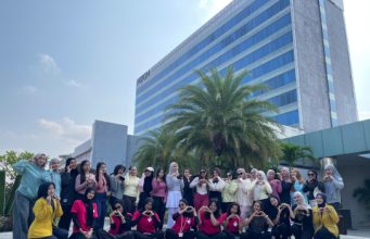 Fit Day Studio Sukses Gelar Kartini Day Mat Pilates di Venue Ikonik Kedaton Area Aston Madiun