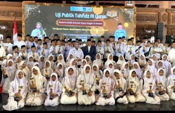 Mencetak Generasi Qur’ani, 89 Santri SDIT Darul Falah Sukorejo Sukses Uji Publik Tahfidz di Pendopo Ponorogo