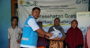 YBM PLN Gelar Cek Kesehatan Gratis dan Berbagi Kebahagiaan bagi warga pelosok Dusun Sono, Bandar, Kabupaten Pacitan