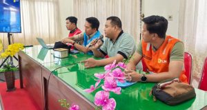 Kenalkan Electric Vehicle (EV) Lifestyle dan Keselamatan Ketenagalistrikan, PLN Ajak Aparatur Kecamatan Durenan Peduli Penggunaan Listrik yang Aman dan Ramah Lingkungan
