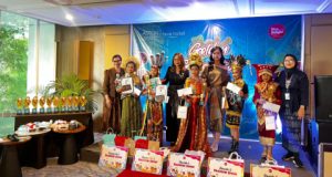 Fashion Show Competition Aston dan fave Madiun Sukses Hidupkan Budaya Nusantara di Madiun