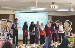 Keren, Lawatan Ke Negeri Jiran: Tiga Pelajar SMA Muhipo Bertarung di Panggung Kompetisi Kesehatan Internasional Digital Health Malaysia