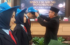 Parenting & Pelepasan Siswa SMKN 1 Slahung: Lepas 412 Lulusan dengan Kado Juara LKS Jatim dan Sertifikasi Jepang