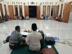Penyembelihan Kurban di Desa Bancar Ponorogo Wajib Waspada PMK, Panitia Diminta Pakai Plastik Bening