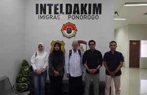 Selesai Jalani Masa Tahanan di Rutan Pacitan, Imigrasi Ponorogo Deportasi WN Malaysia Pelanggar Aturan Keimigrasian