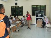 Peringati Hari Lahir Pancasila, PLN UP3 Ponorogo Berikan Sosialisasi dan Edukasi Keselamatan Ketenagalistrikan dan PLN Mobile Kepada Puluhan Siswa SMK Negeri 1 Slahung