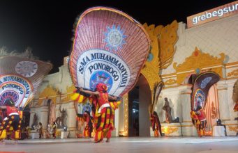 Magis Sang Surya di Panggung FNRP XXXI, Pesona Taruno Suryo SMA Muhipo Pertahankan Karakter Reog Santri
